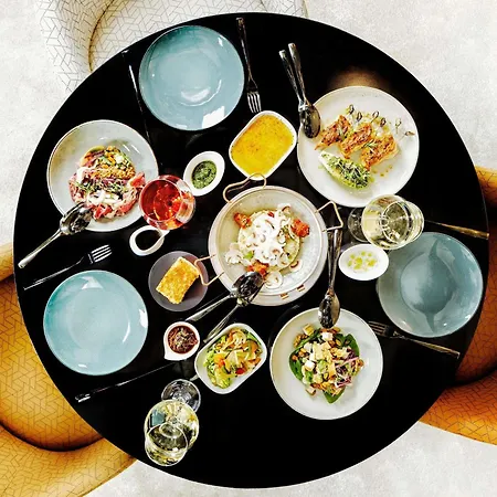 Grand - Mgallery Collection Hotel 4*